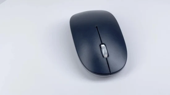 Mouse wireless colorato per ufficio, disponibile nel modello cablato e wireless